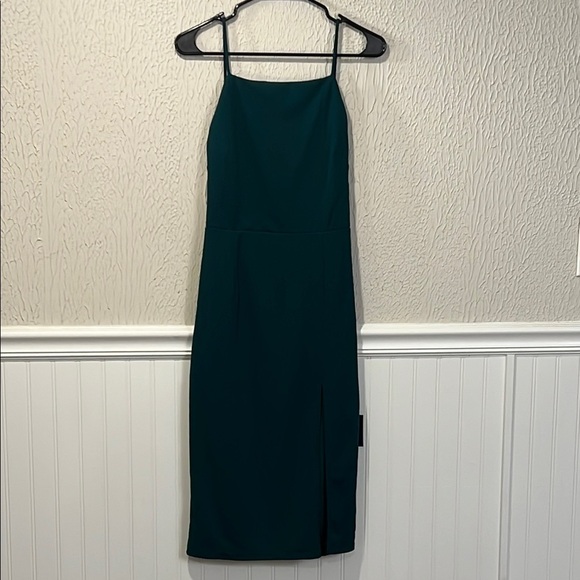 Lulus Never look back Hunter Green backless midi dress size medium NWT - Picture 3 of 15